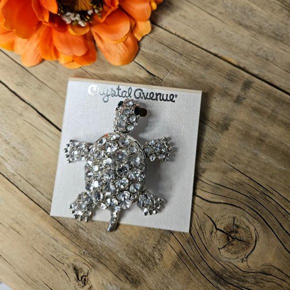Crystal Avenue - Vintage Rhinestone Crystal Turtle Brooch Pin - Picture 1 of 6
